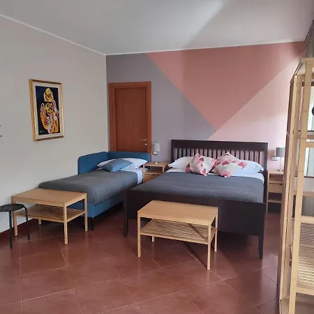 Casabuddace Oda ve Kahvaltı Messina