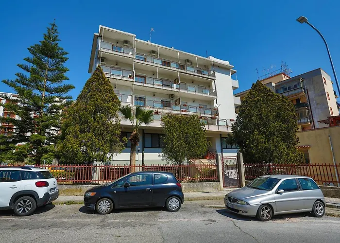 Casabuddace 3* Мессина